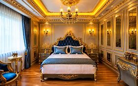 Real King Suite